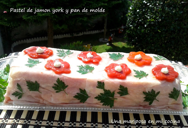 Pastel De Jamon York Y Pan De Molde
