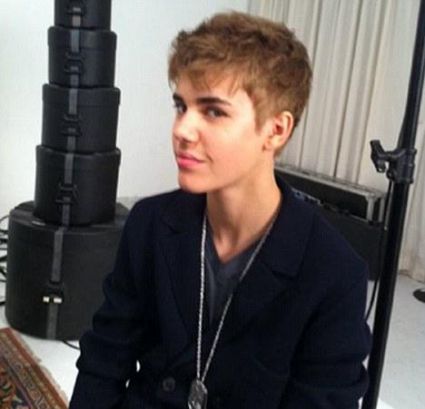 justin bieber gay photo. justin bieber gay haircut. is