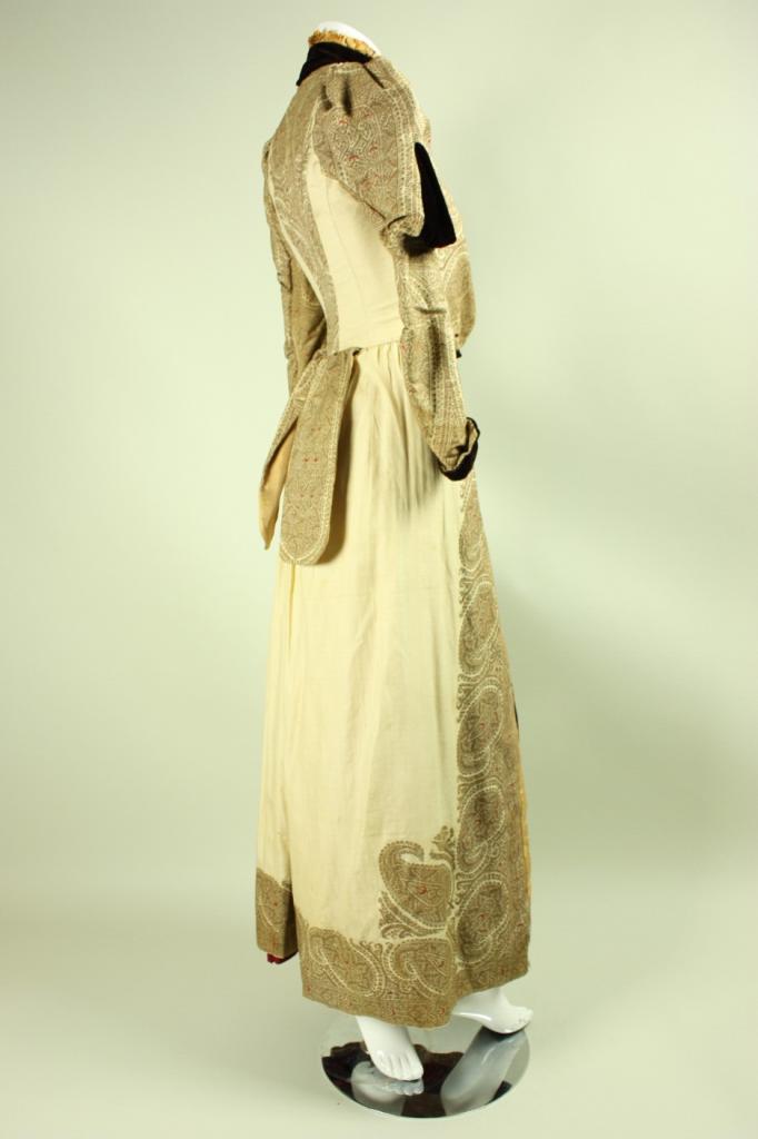 All The Pretty Dresses What to do with Mom's old Scarves