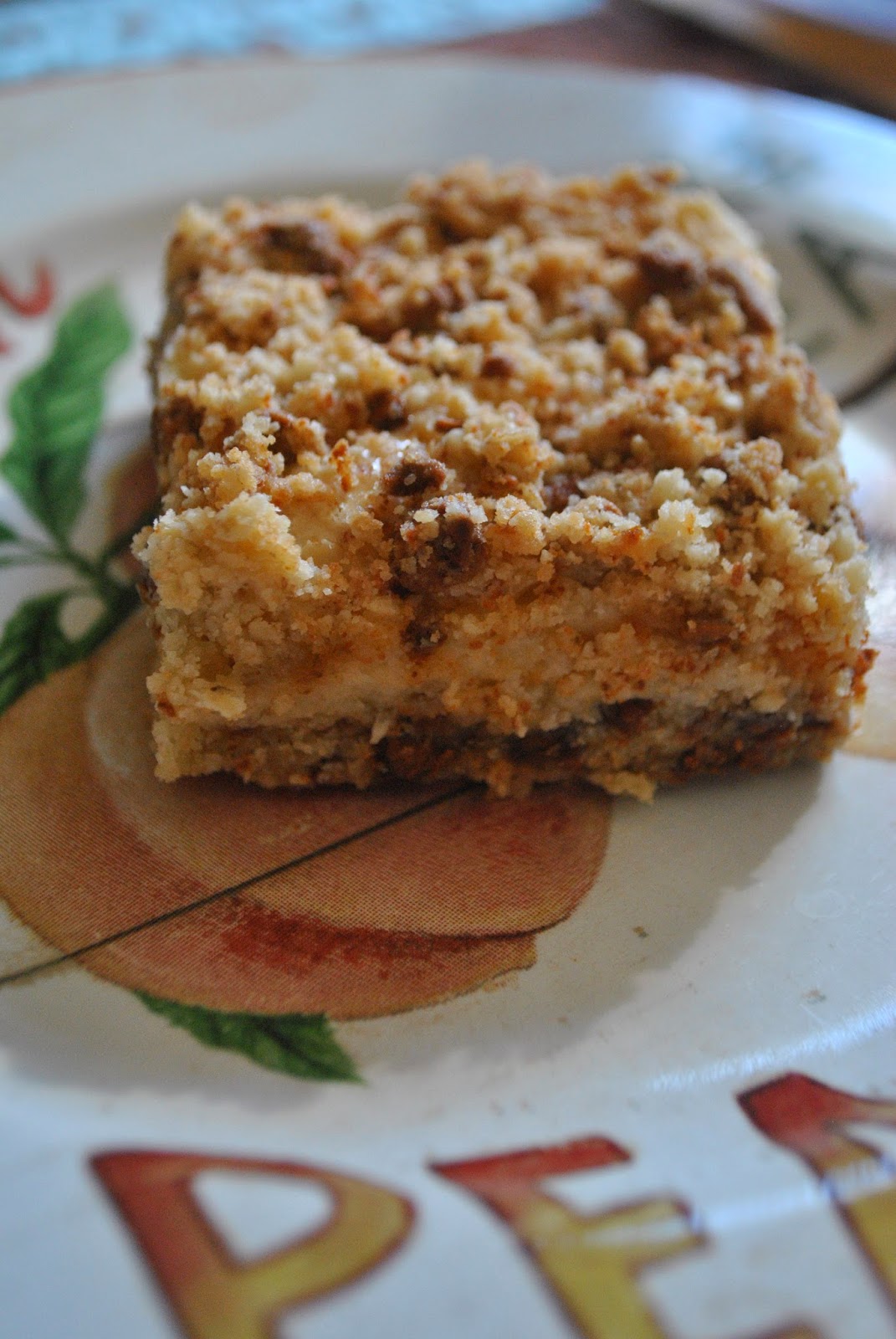 Lori's Lipsmacking Goodness Cinnamon and Cream Cheese Oat Bars