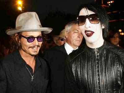 MetalRockNews: Johnny Depp onstage with Marilyn Manson