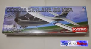 Ep  Cessna  Skylane 182 M24