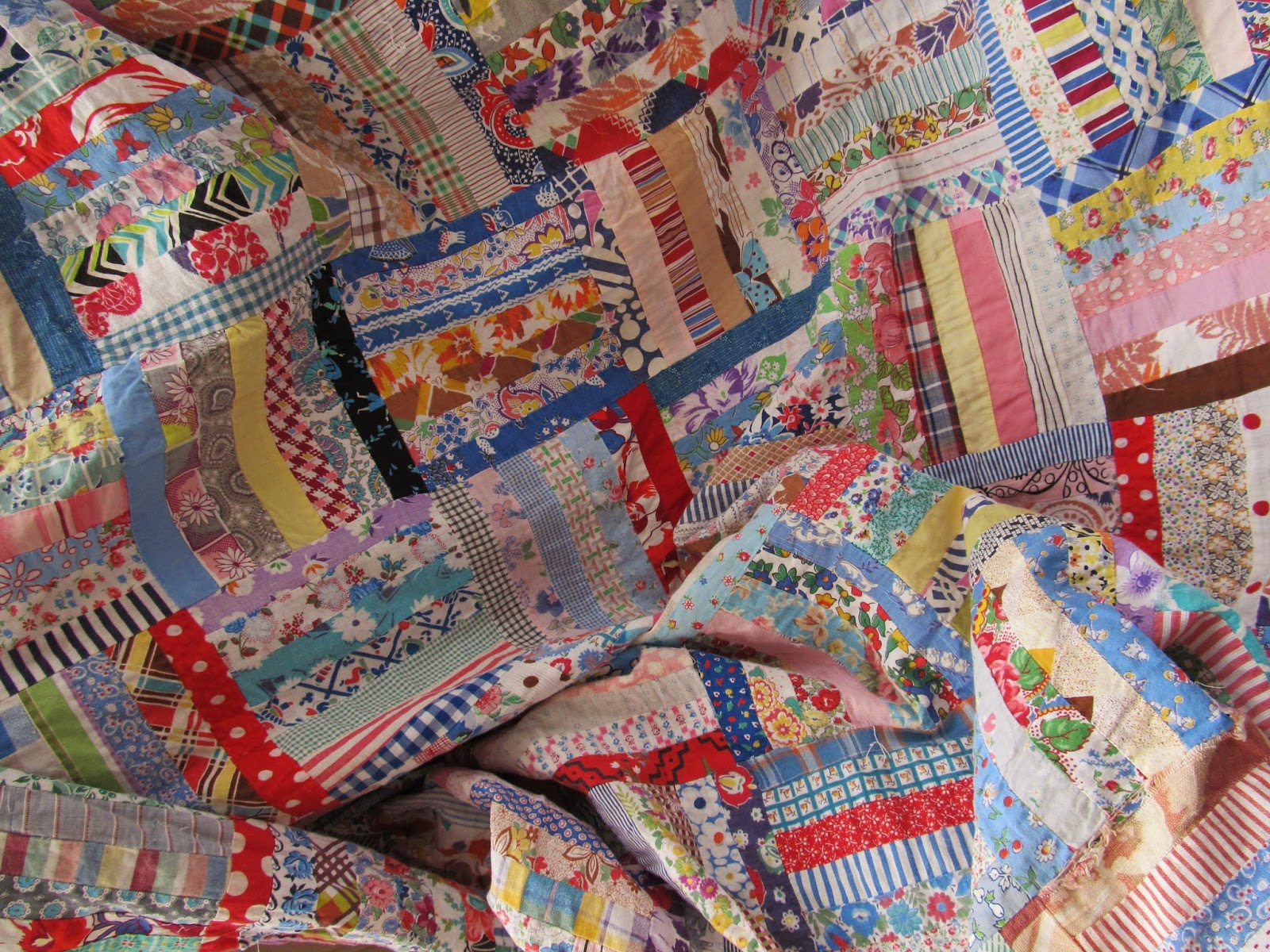 New year...new quilts to begin...quilts to finish...old quilts to repair♥