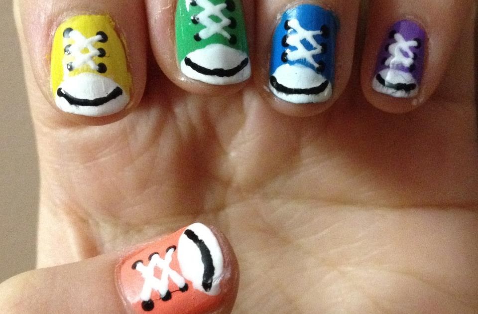 5. Converse-inspired press-on nails - wide 8