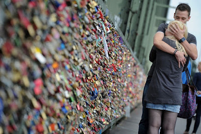 Mostovi... - Page 6 Love-locks-1+germany