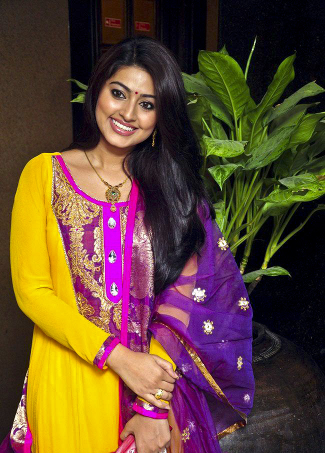 sneha heroine photos hd heroine sneha hd letest cute photo hd and hdr photos sneha heroine photos hd heroine sneha hd letest cute photo hd and hdr photos