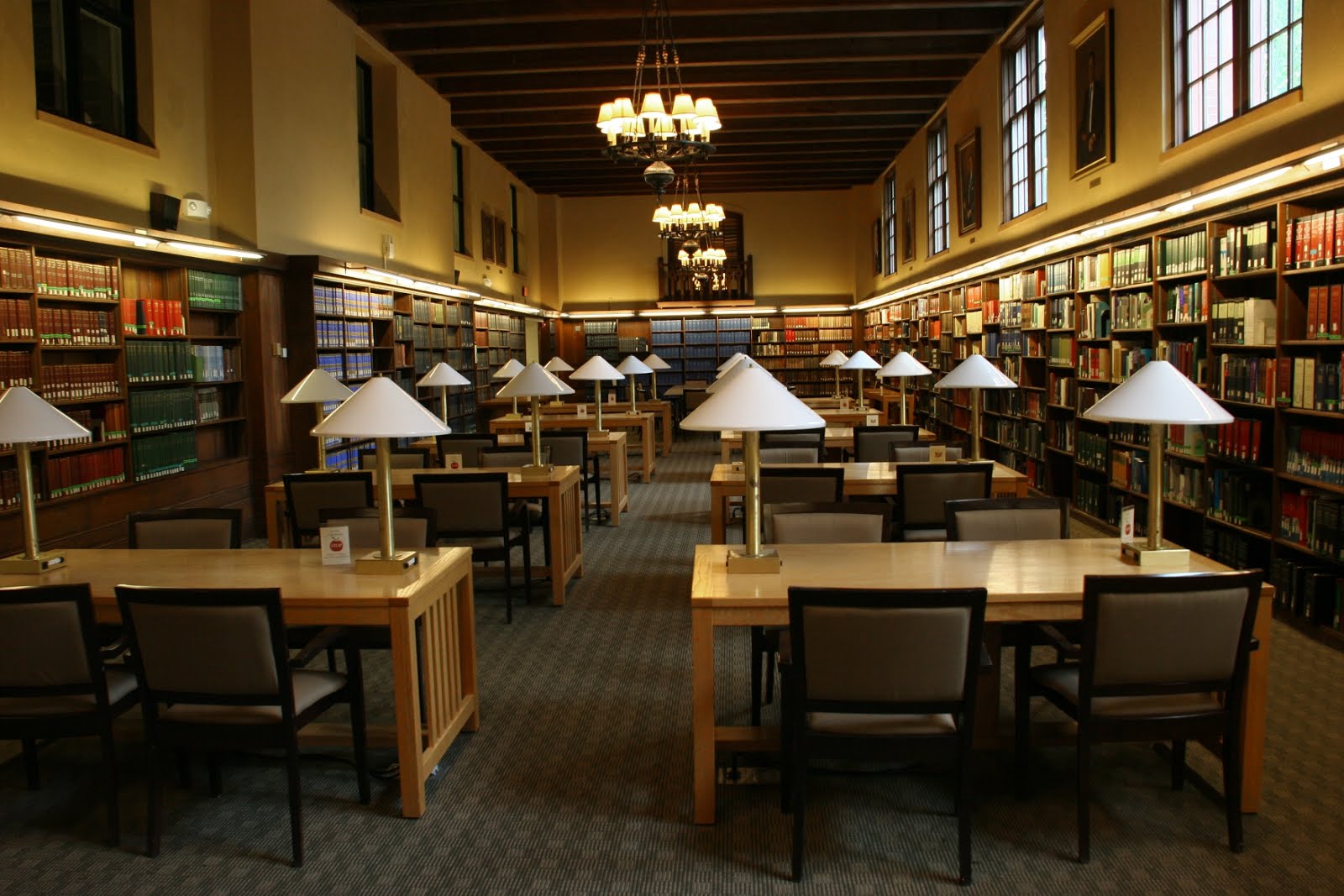 CervantesMileHighCity Algunas bibliotecas universitarias en Massachusetts