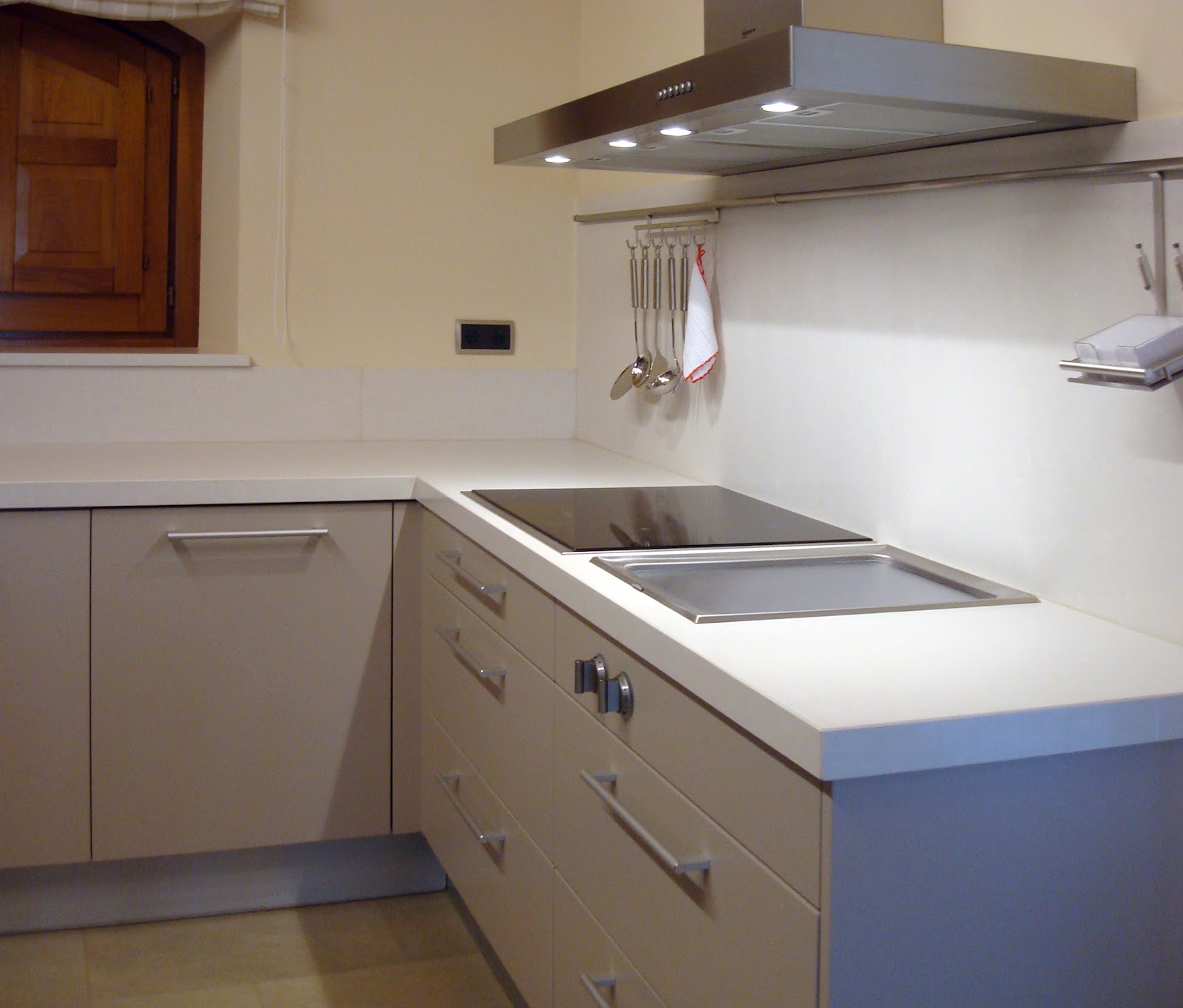 OFFICE HOGAR: ESPACIOS DIFERENTES: junio 2013