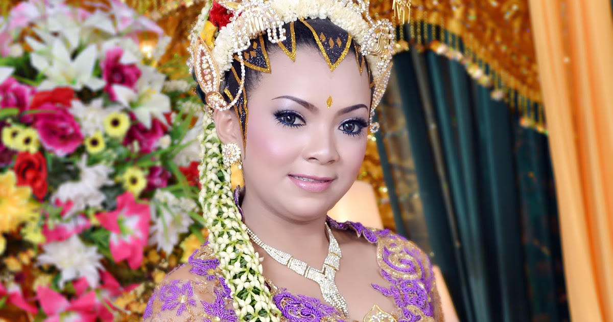 pengantin jawa dodotan 