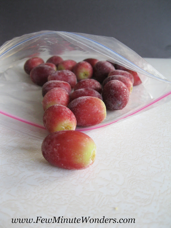Frozen Grapes A Snack Under 70 Calories Few Minute Wonders