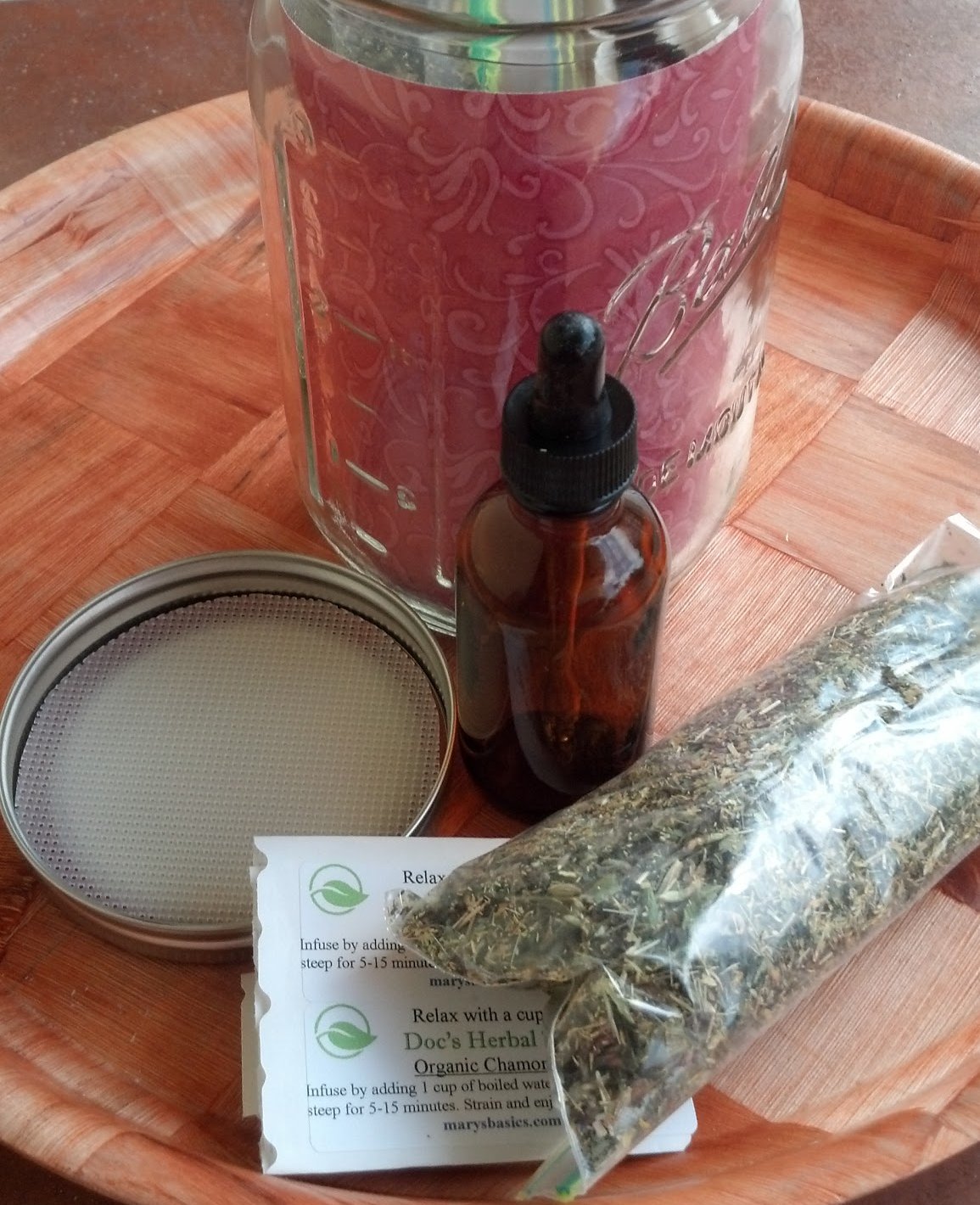 Back to the Basics! Homemade Rosemary Tincture Recipe