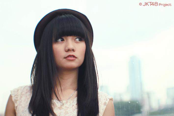 JKT48: Stella Cornelia JKT 48 Lost Pants