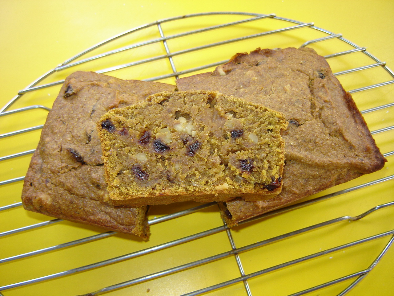 Tales From A Middle Class Kitchen Raisin Pumpkin Walnut Bread