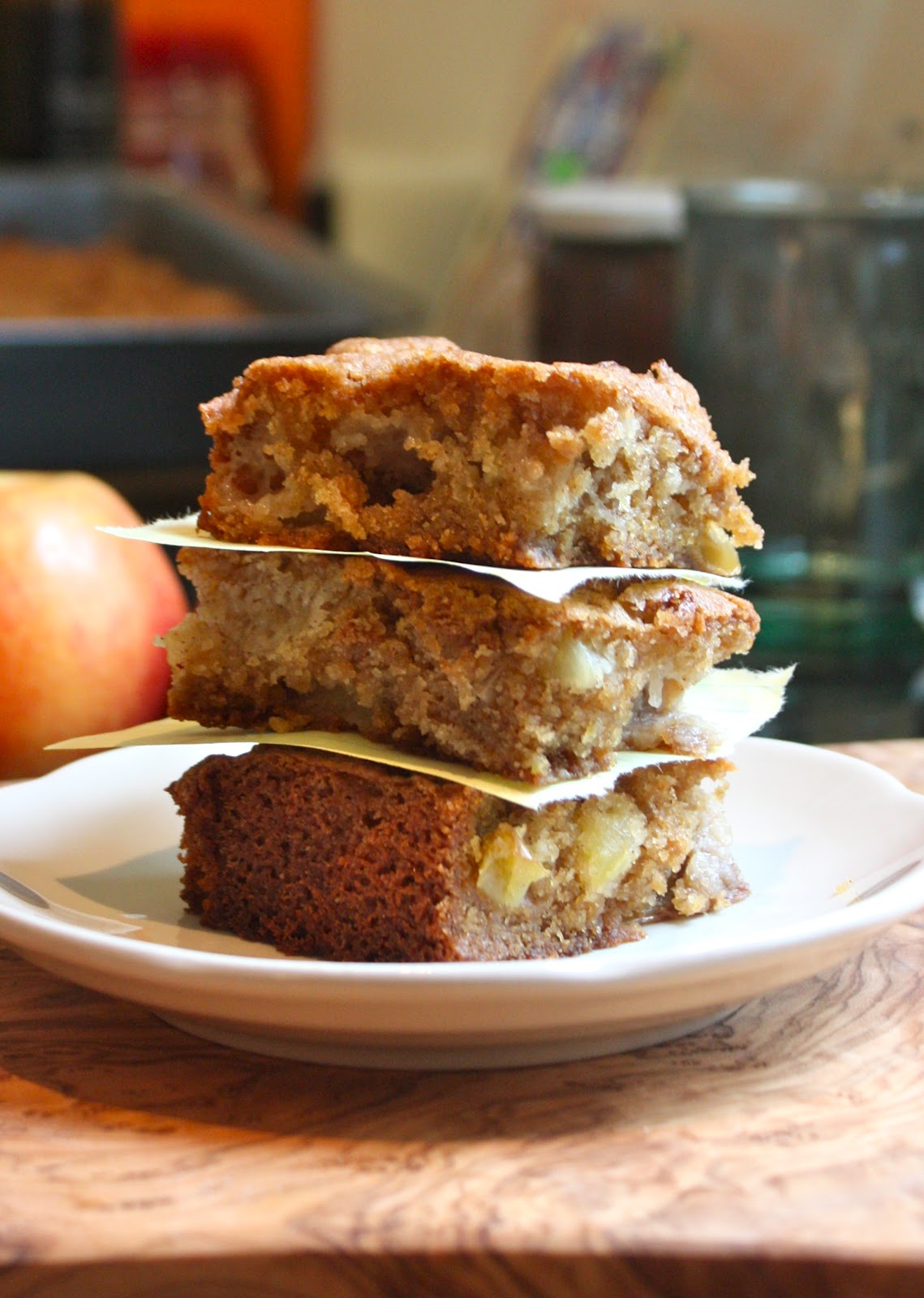 Cannella Vita apple brownies