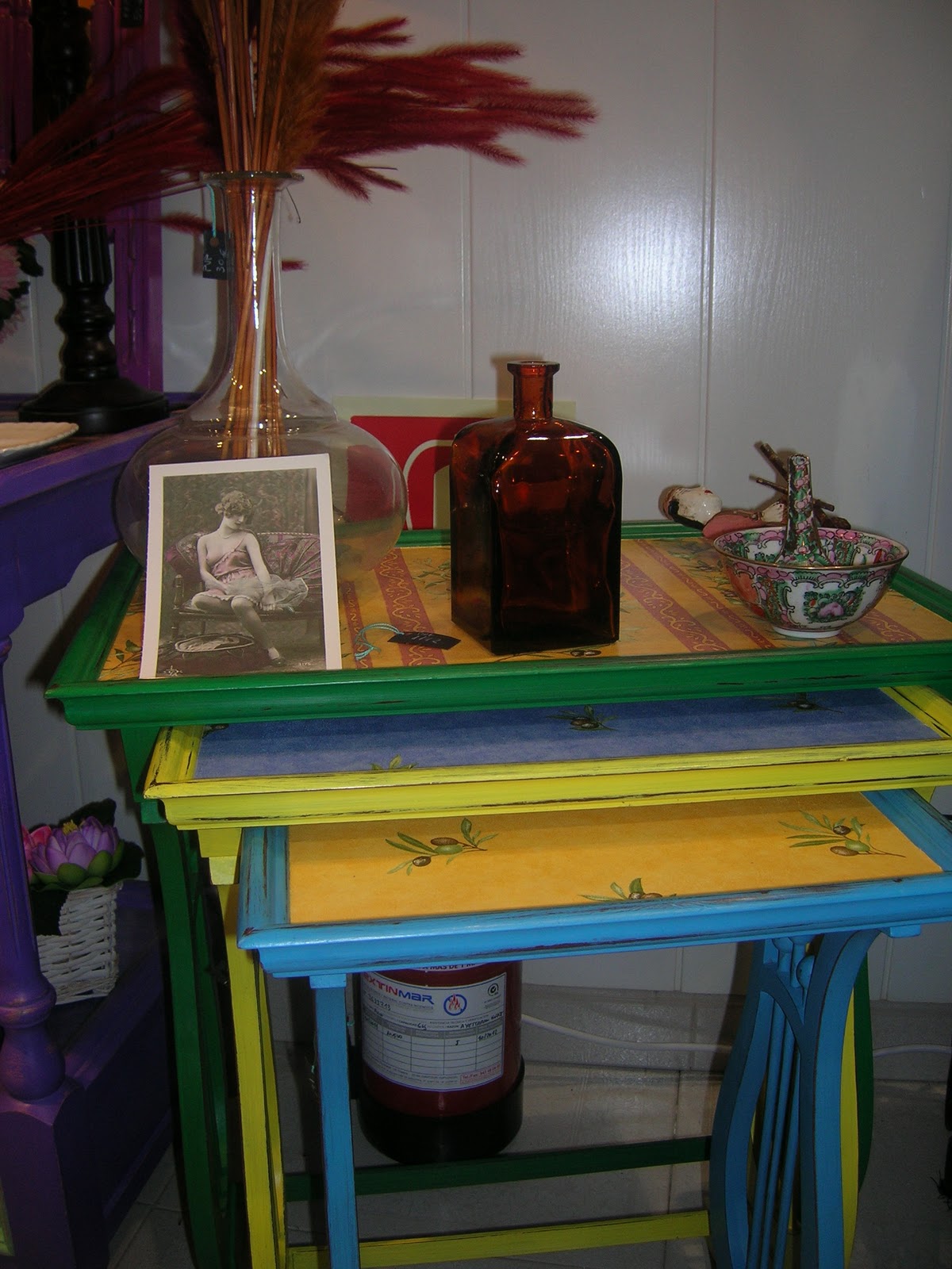 vintage en agosto: Muebles de colores