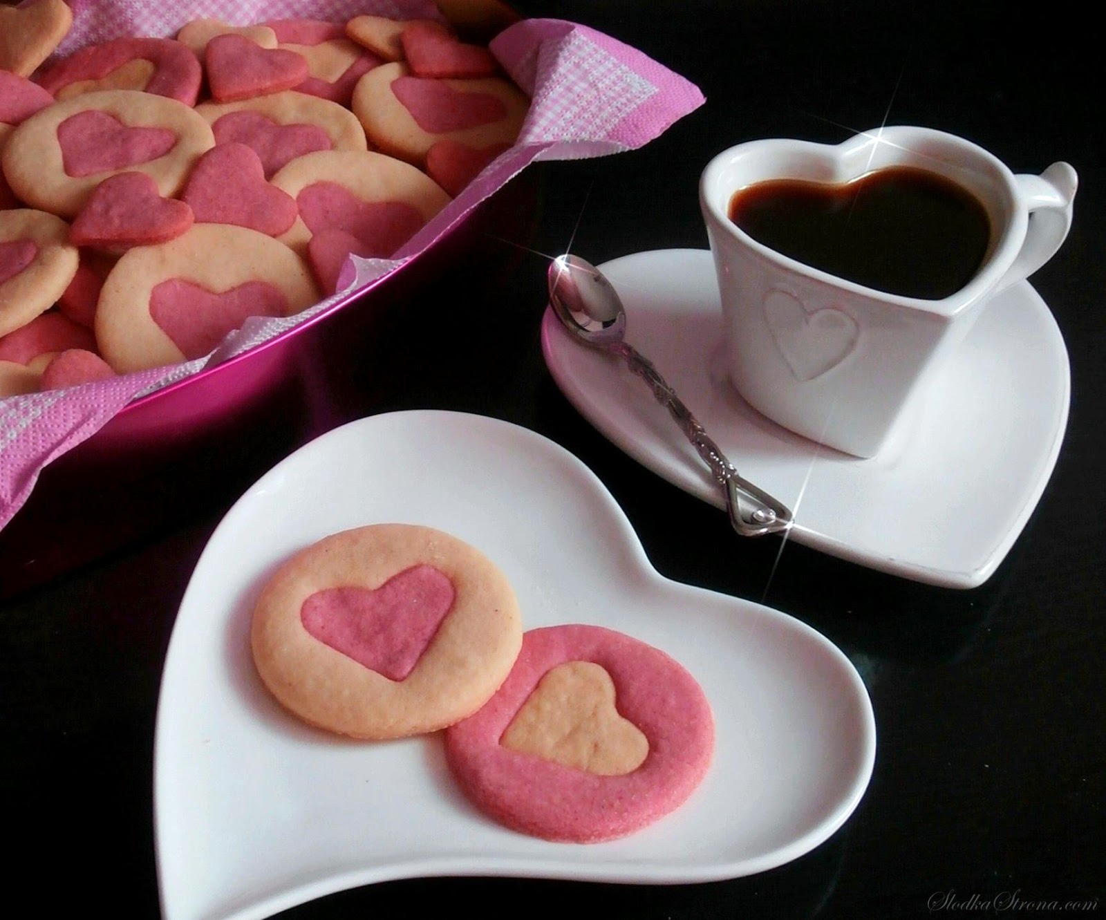 Ciasteczka z Serduszkami na Walentynki - Przepis - Słodka Strona