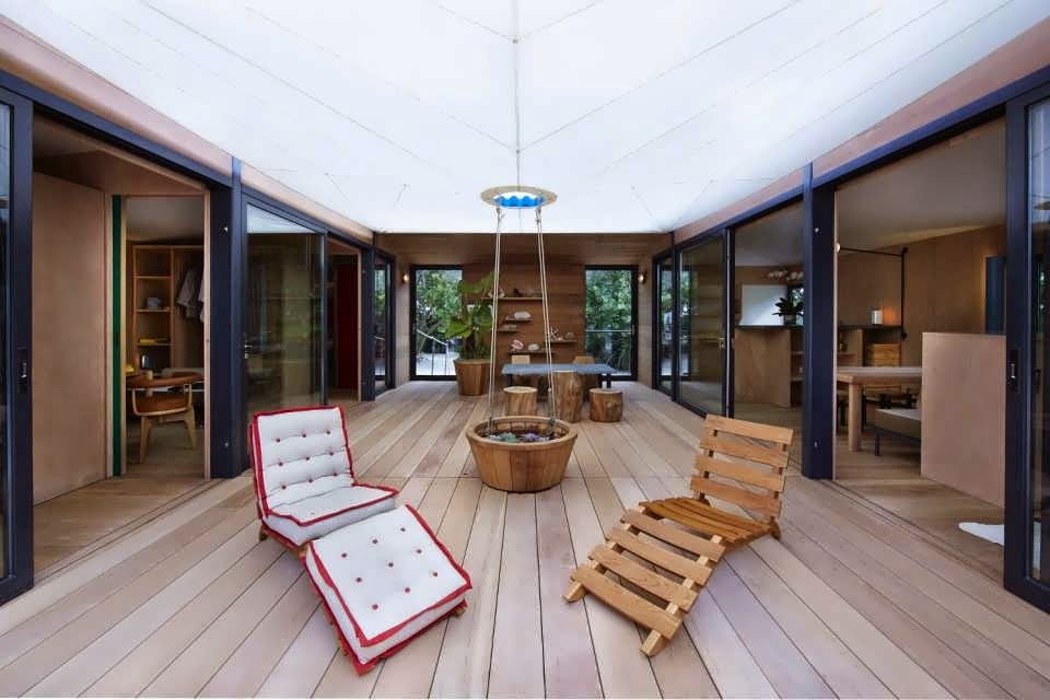 Minimalis Bleach House With Low Cost But Keep Comfortable ...