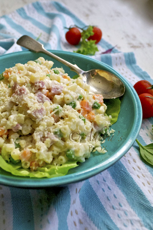 Adora's Box CHICKEN, MACARONI AND PINEAPPLE SALAD