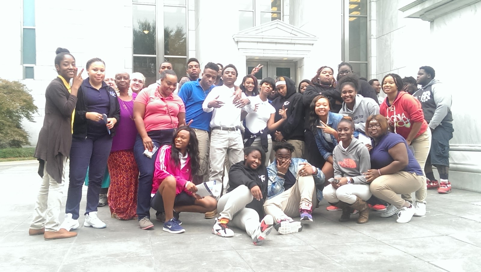 Warren County Schools WCHS Seniors Visit Federal Reserve