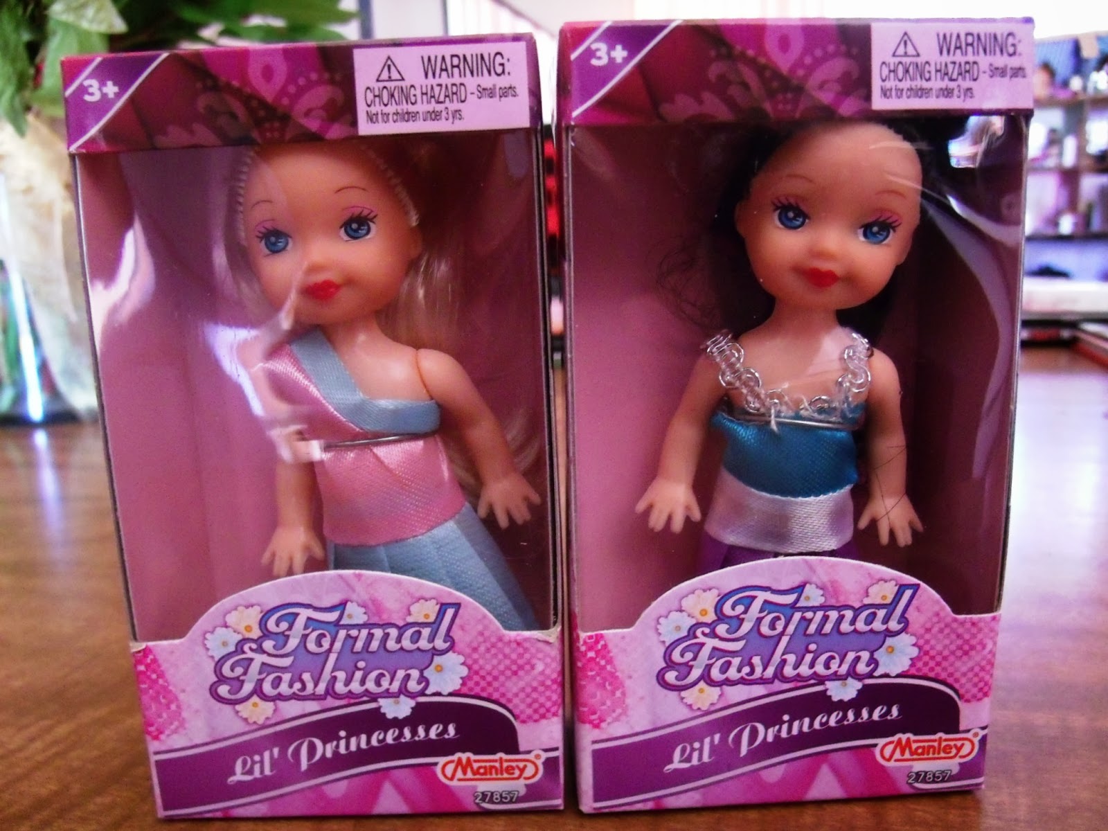 SNICKERDOODLE STREET Mini Dolls at Dollar General