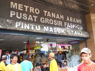 Image result for pusat grosir tanah abang