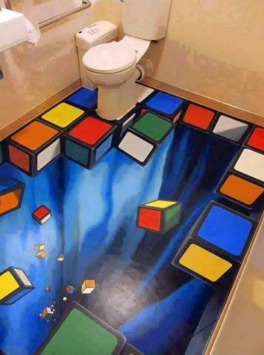 نقره لتكبير أو تصغير الصورة ونقرتين لعرض الصورة في صفحة مستقلة بحجمها الطبيعي