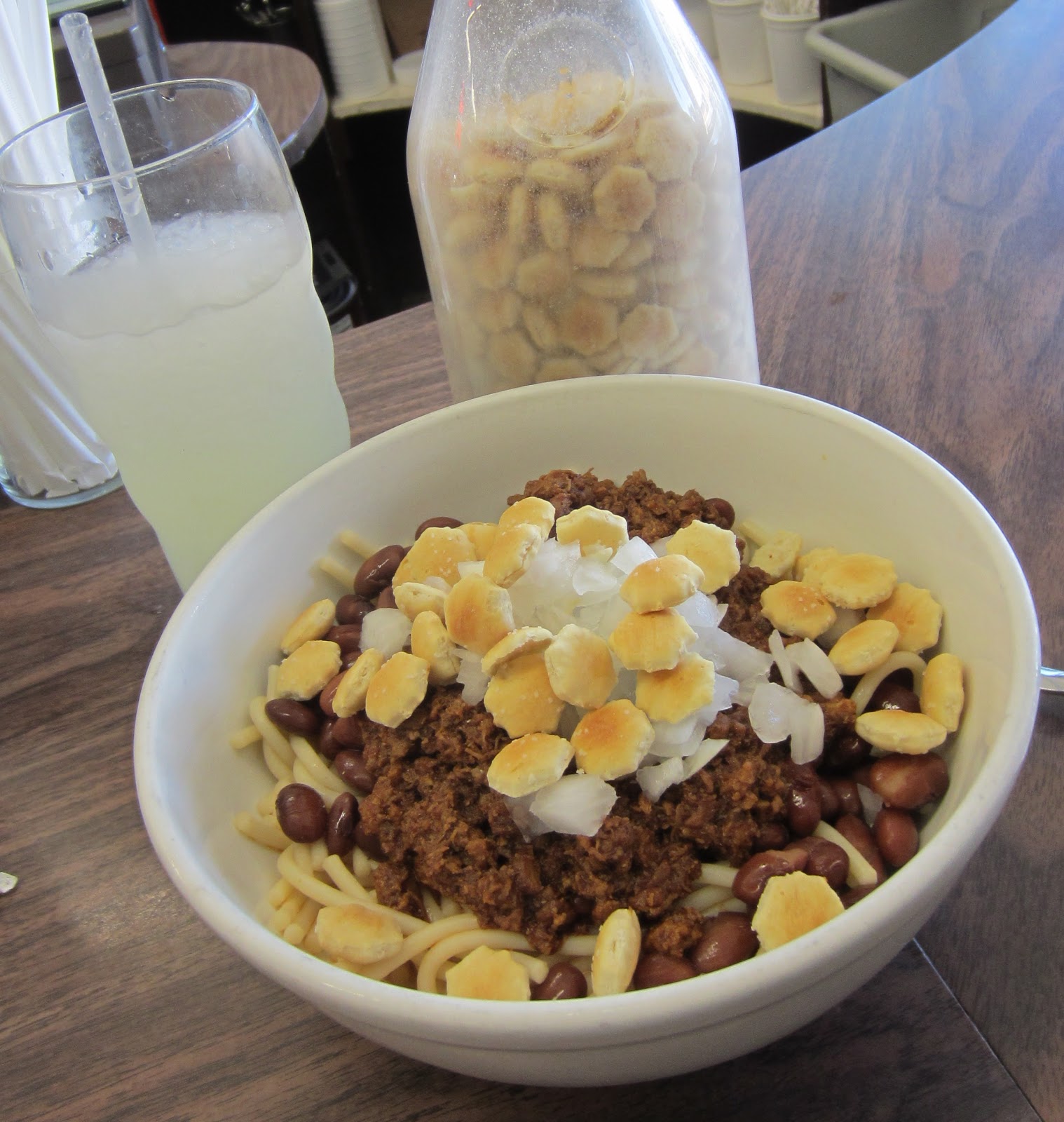 wacky tacky Chow Time Chili John's