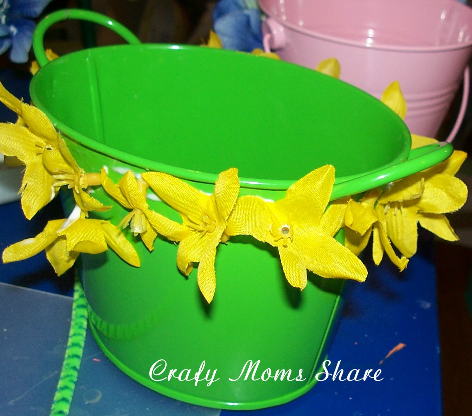 Crafty Moms Share Easter/Spring BucketsDollar Tree Crafts