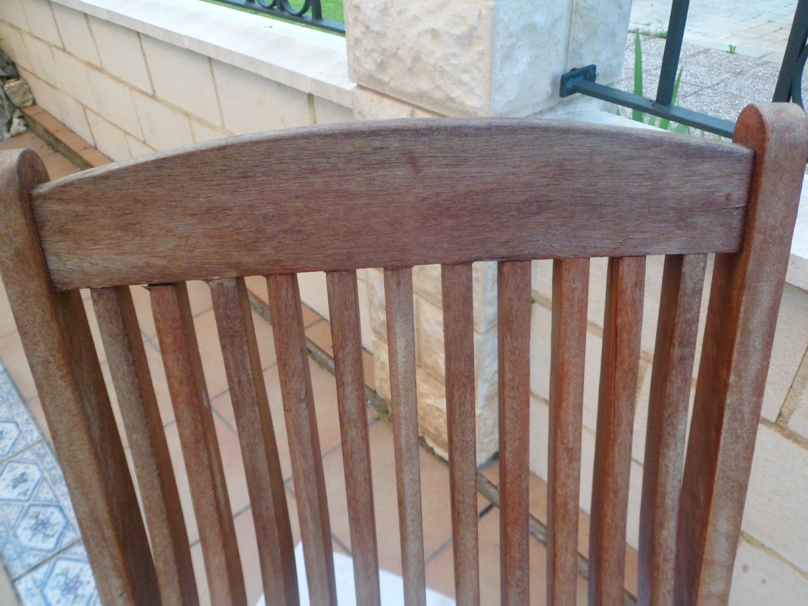 .: RESTAURAR SILLAS DE JARDIN