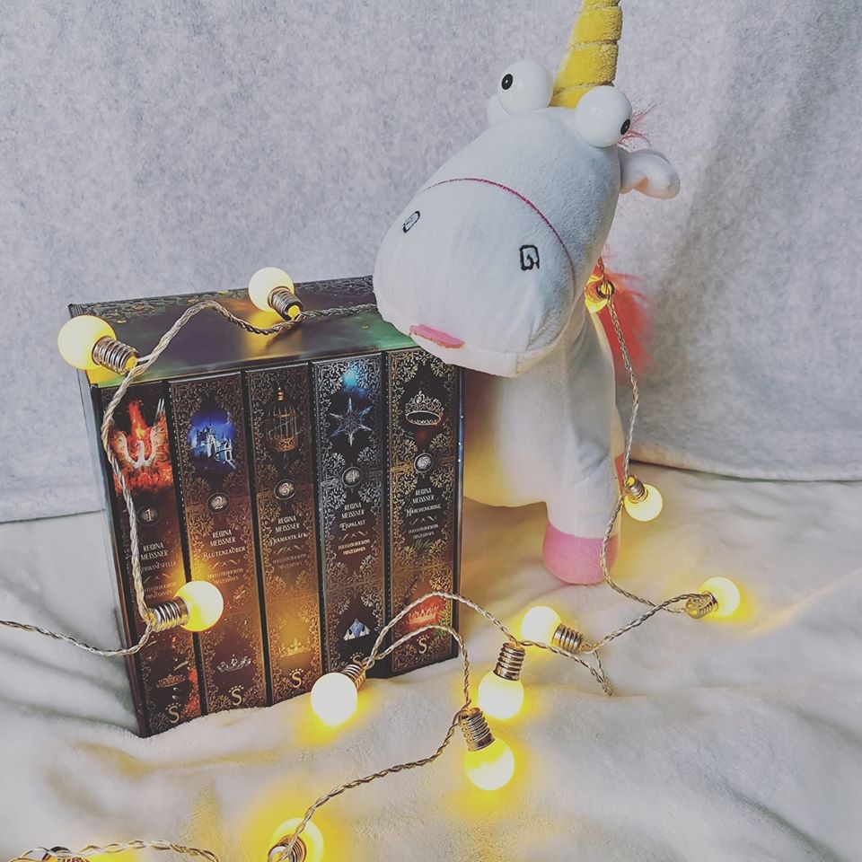 Books and a unicorn