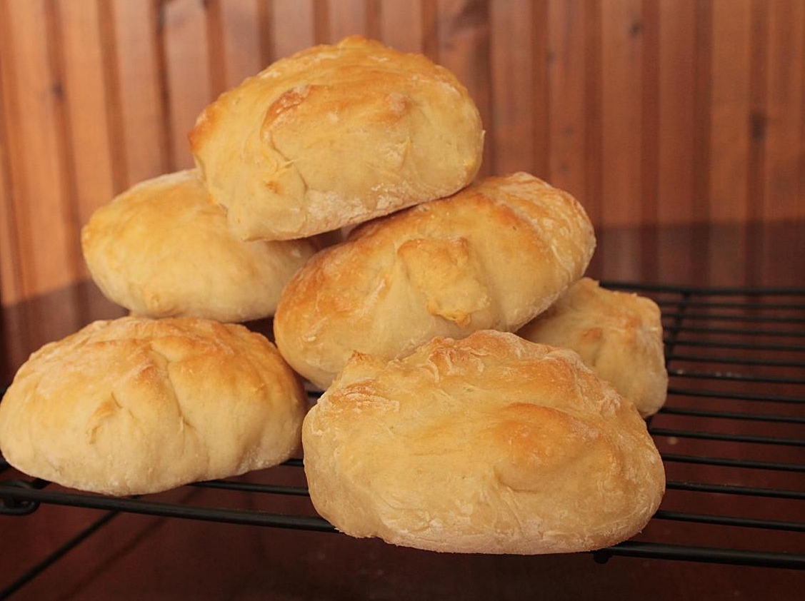 Lilyquilt Simple Dinner Rolls Recipe