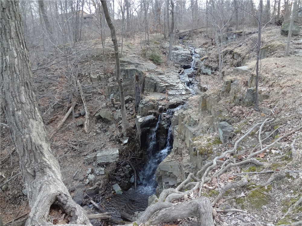 Gone Hikin' The Long Path from Buttermilk Falls County Park to