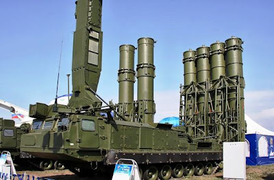Peluncur rudal sistem pertahanan udara S-300VM