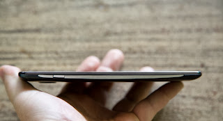 Acer-Liquid-S1-Side-View