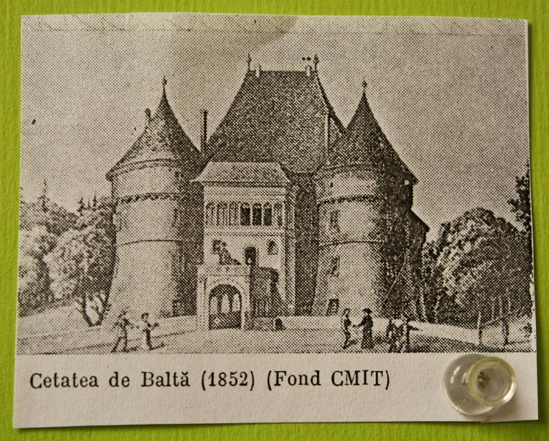 Imagini pentru Castelul Bethlen Haller foto vechi