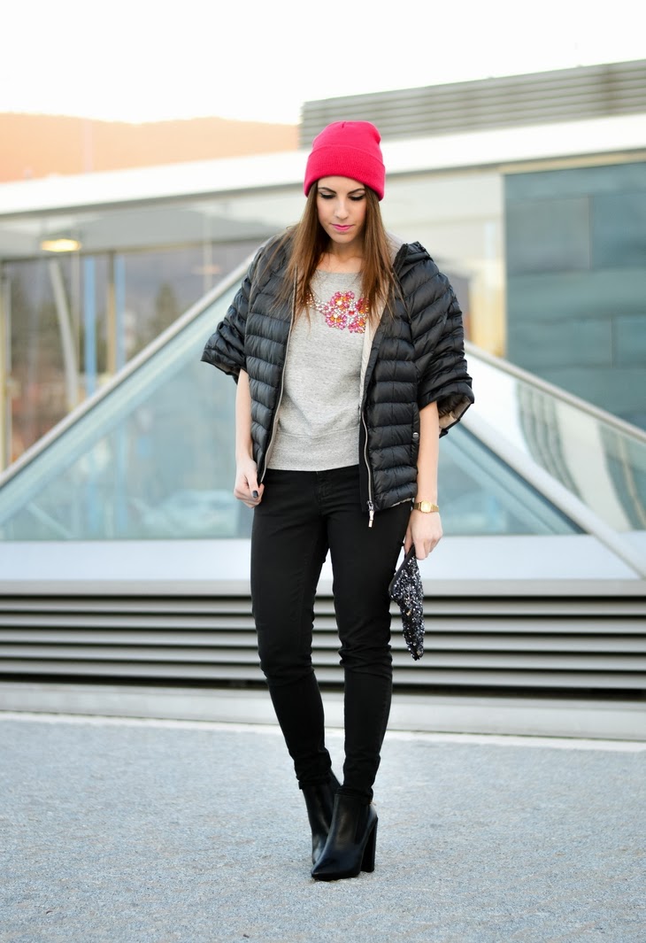 piumino maniche 3/4 sleeves piumino maniche corte iBlues coat Guess by Marciano sweatshirt Asos Beanie Zign Boots Zalando