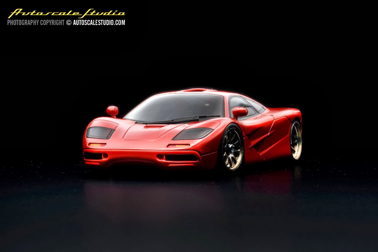 La Collec d'optimaforever - Page 26 Autoscale+Studio+IWP023+McLaren+F1+GTR+Red--6