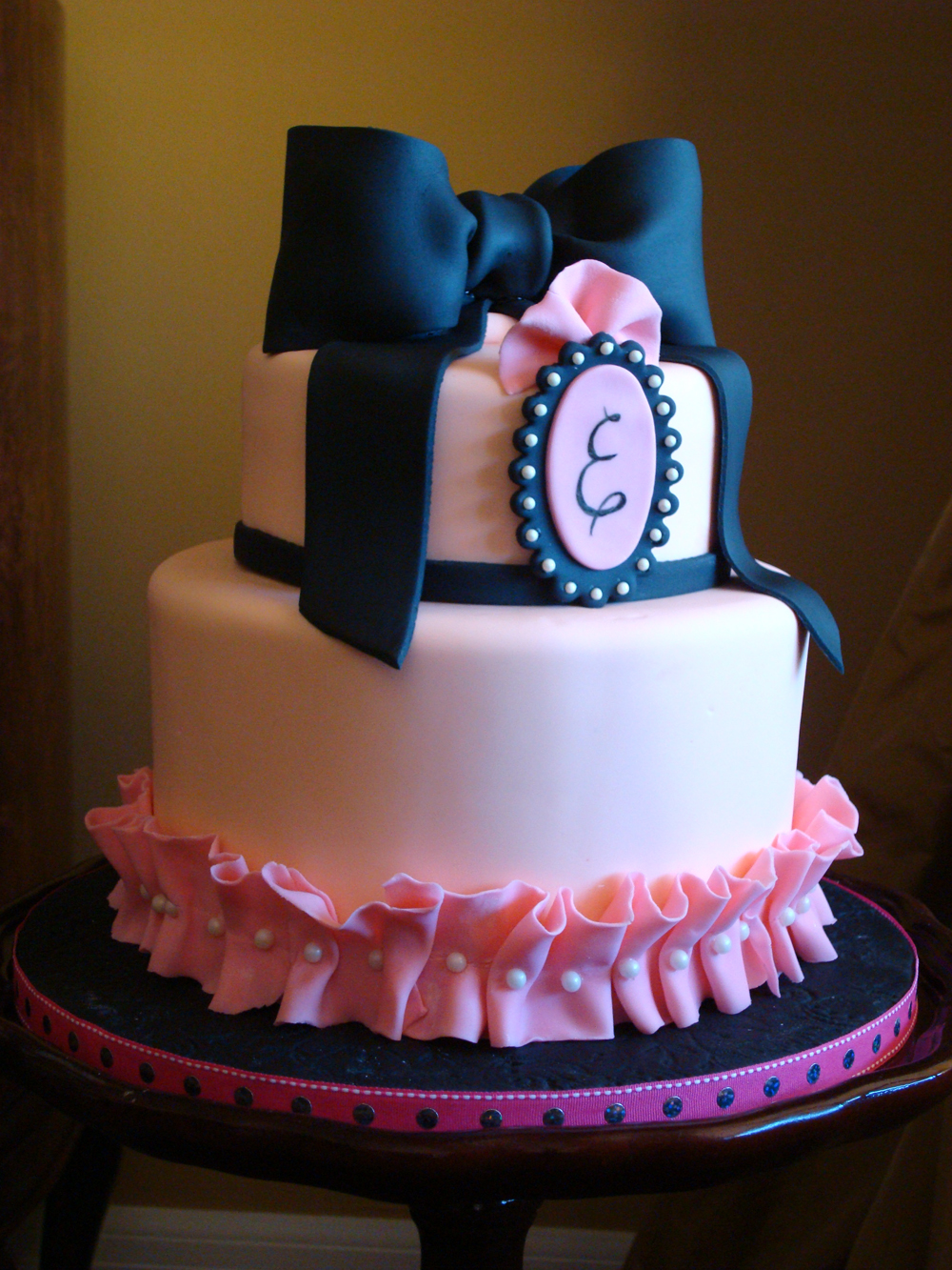 Angel Cakes Bakery Couture Birthday + Bridal Shower Gift Box Angel Cakes Bakery Couture Birthday + Bridal Shower Gift Box