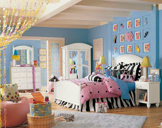 http://1.bp.blogspot.com/-WQnVYNPFC08/VTEzig1ML2I/AAAAAAAABWY/FpG7dLTfmfM/s1600/kawaii-bedroom-ideas-beautiful.jpg
