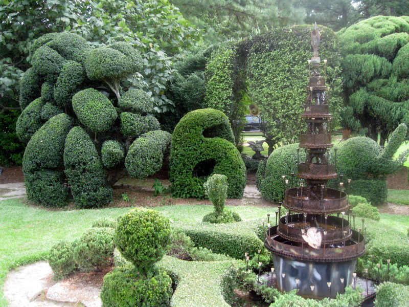 We Are The World Pearl Fryar Topiary Garden, SC