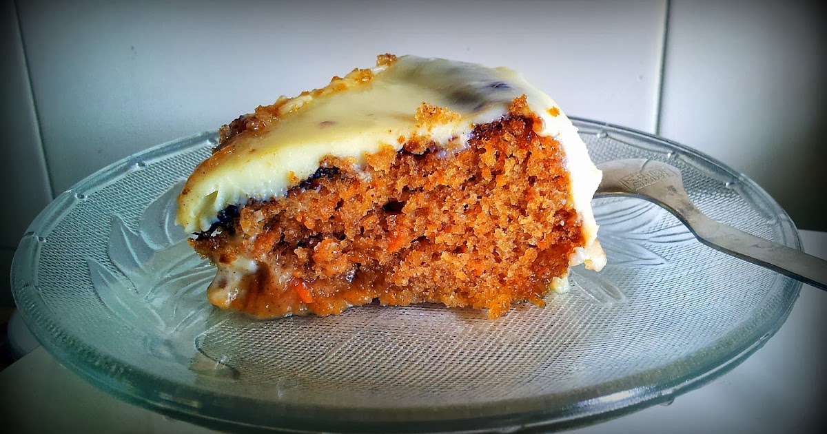 Carrot Cake With White Chocolate Frosting
