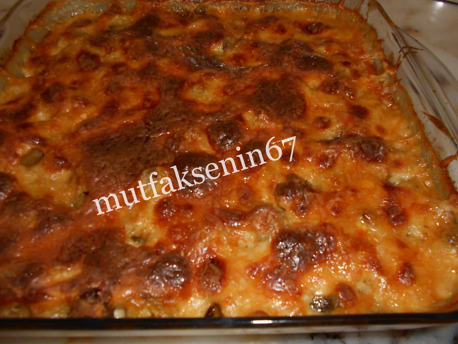 mutfaksenin67 FIRINDA BEŞAMEL SOSLU SEBZELİ ET&hellip;