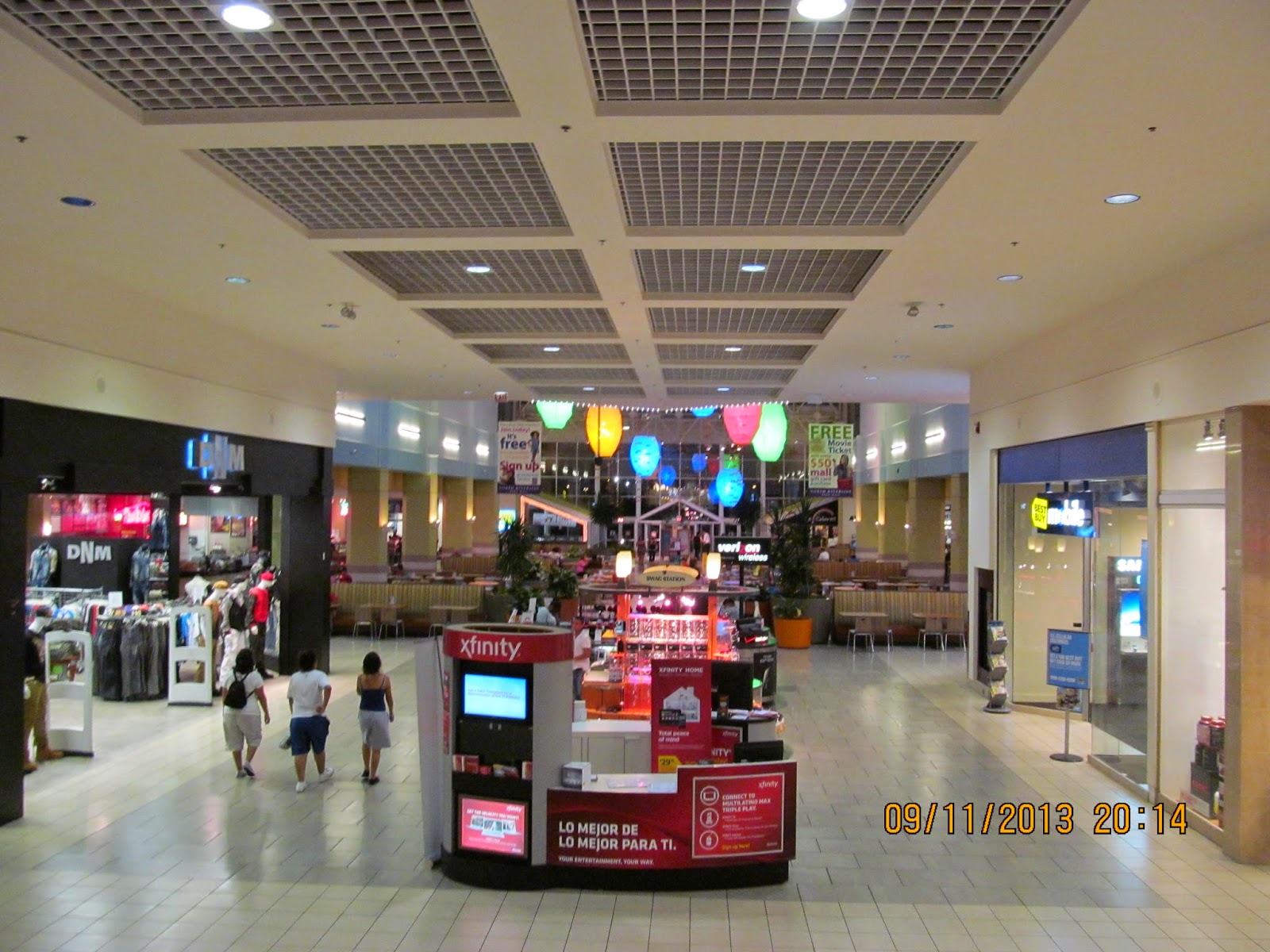 North Riverside Park Mall (120 stores) - shopping in North Riverside,  Illinois IL 60546 - MallsCenters