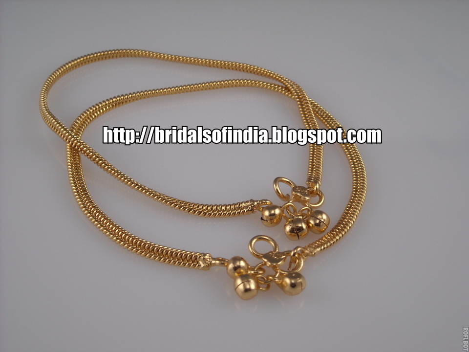 gold payal designs