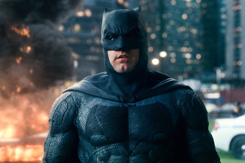 Rumor : The Batman Director Wants Jake Gyllenhaal To Replace Ben Affleck?