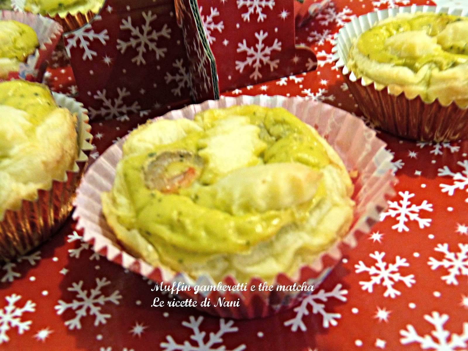 Muffin salati ai gamberetti e the matcha