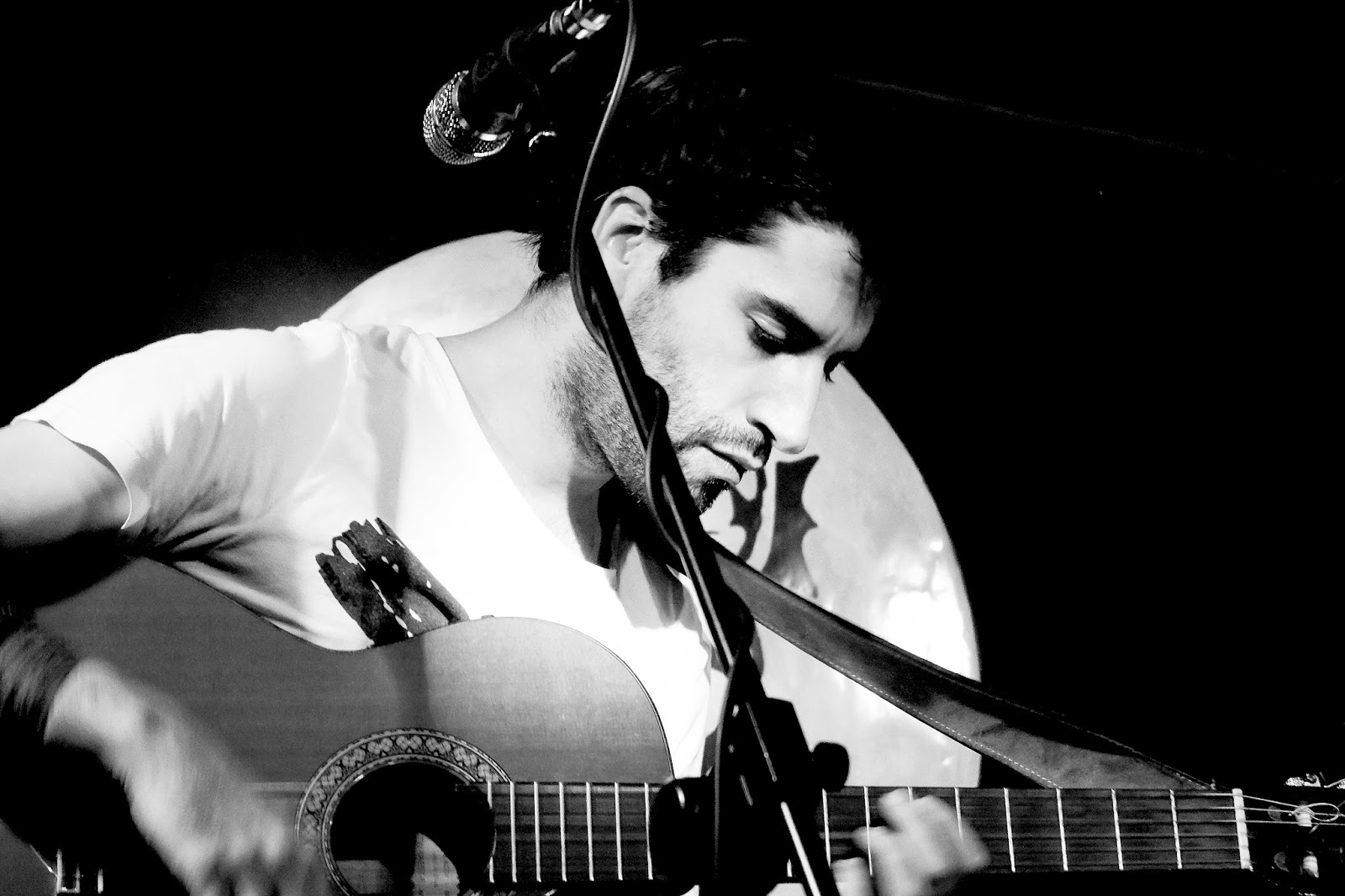 SE ALQUILA Samuel Leví y los niños perdidos