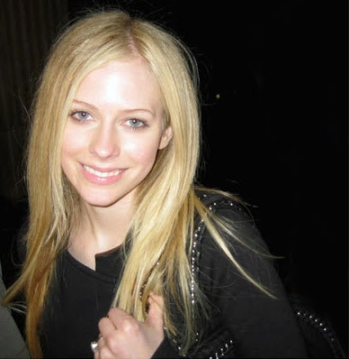 Can Avril lavigne evan taubenfeld porn Are Avril lavigne evan taubenfeld porn