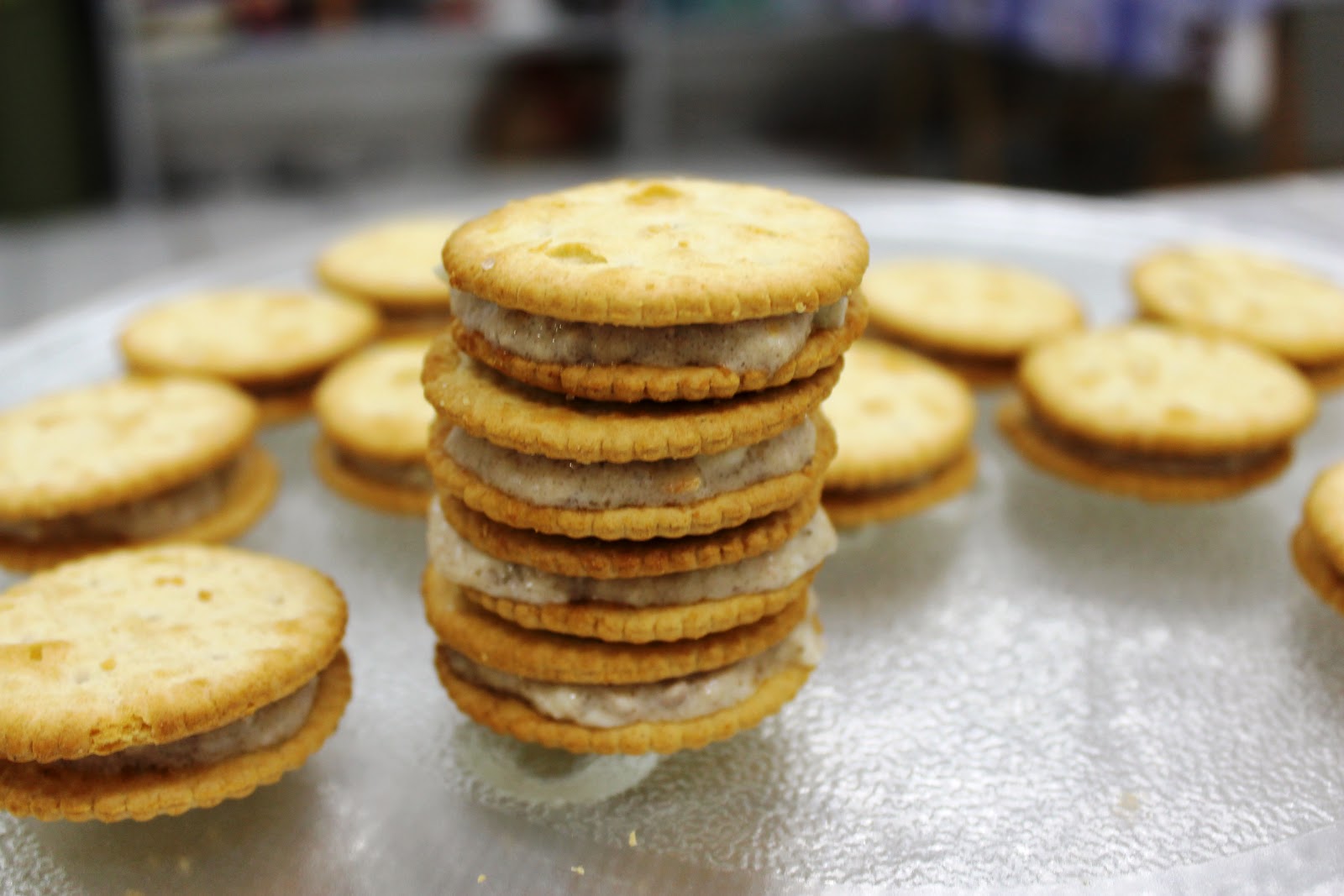 Mely's kitchen Tuna Cracker Sandwich