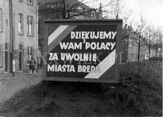 Holendrzy nie dopuszczali myśli, że w jednym słowie może być podwójne "nie" ;-)